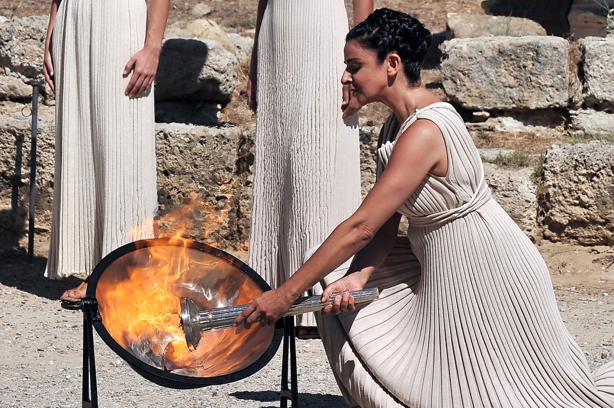 олимпийский огонь в древней греции